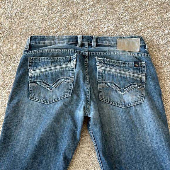 Buffalo Men’s Slim Six Fit Jean - Picture 5 of 6